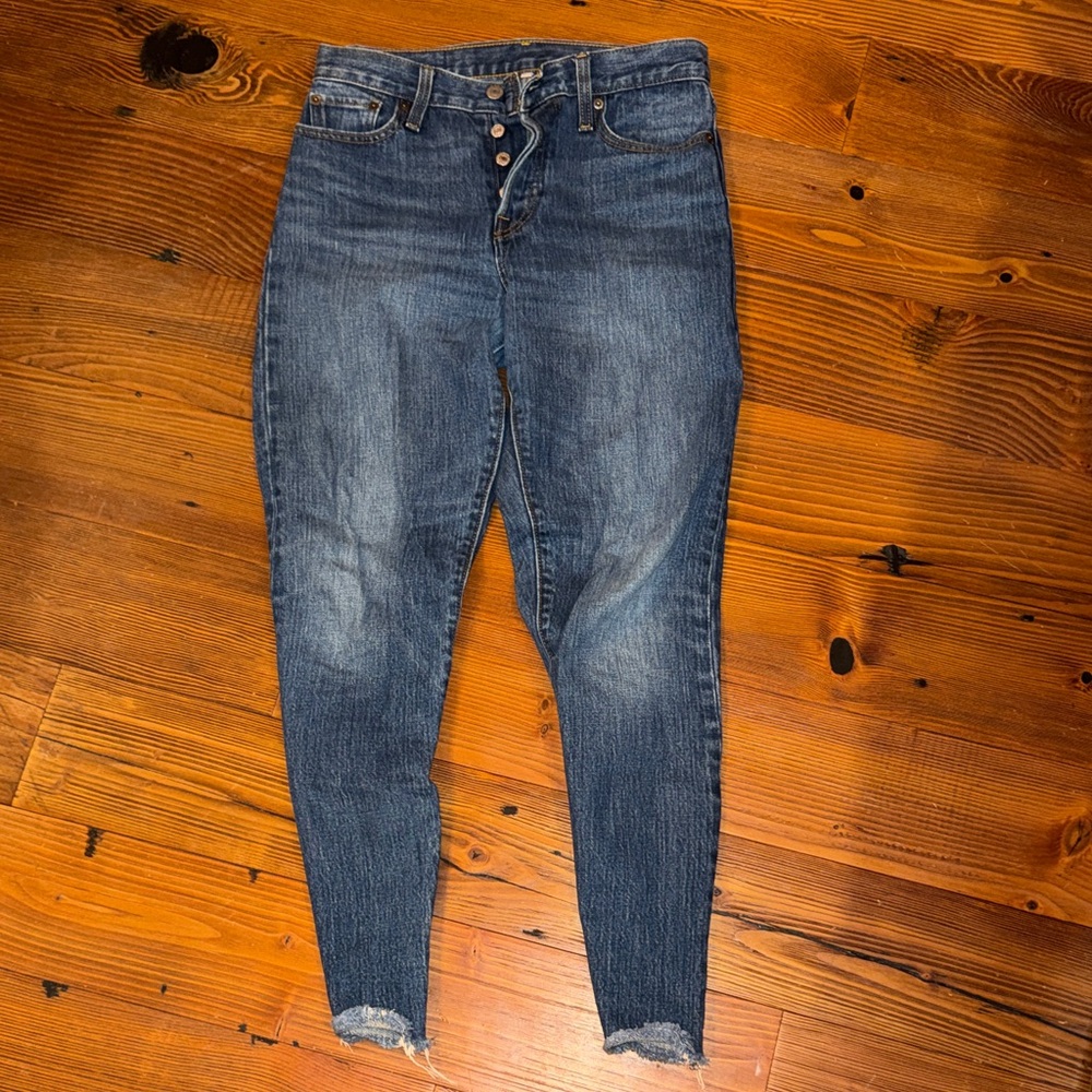 Levis white oak cone denim Wedgie fit Jeans 26